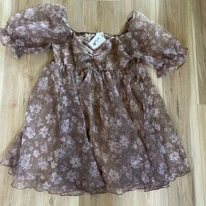 Baevely dress NWT